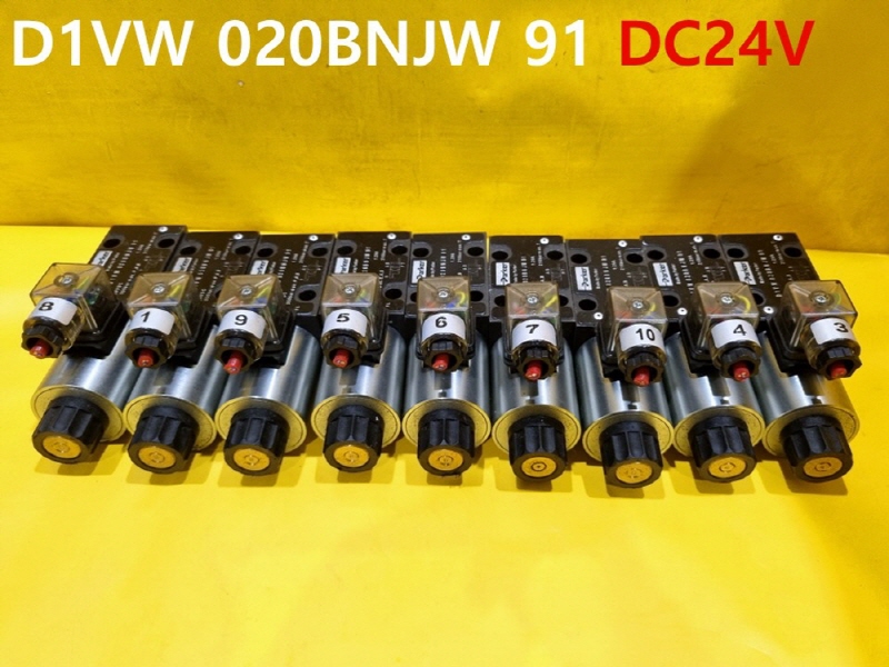 PARKER D1VW 020BNJW 91 DC24V 유압 솔밸브 중고 대당가격 CNC부품