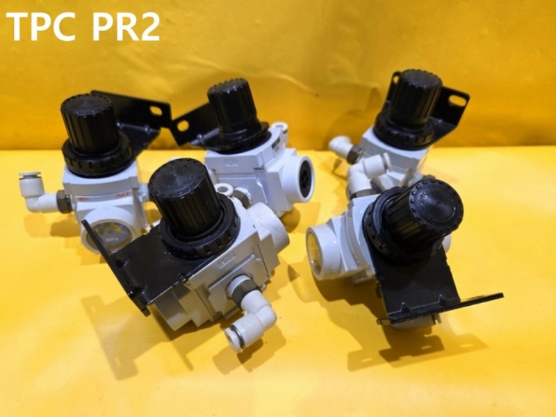 TPC PR2 중고 레귤레이터 5개가